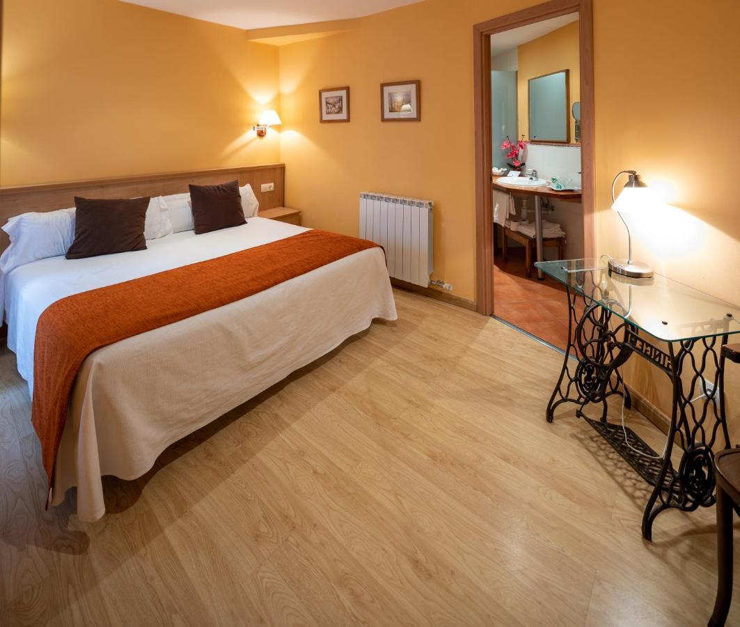 Hotel Ripoll Sant Hilari Sacalm Luaran gambar